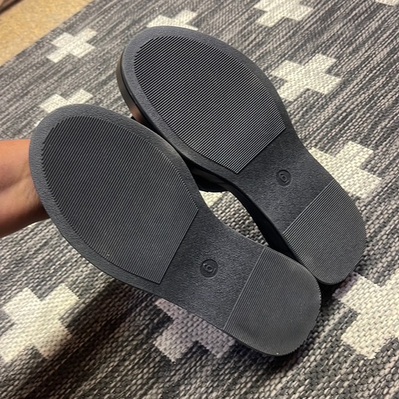 A New Day Size 6 Shoes Black Worn Once - Picture 3 of 3